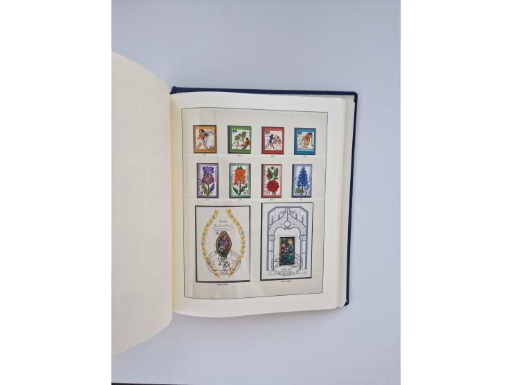 1948/90, in den Hauptnummern augenscheinlich komplette gestempelte Sammlungen Berlin 1948-90 und DDR 1949-90, sowie eine fast