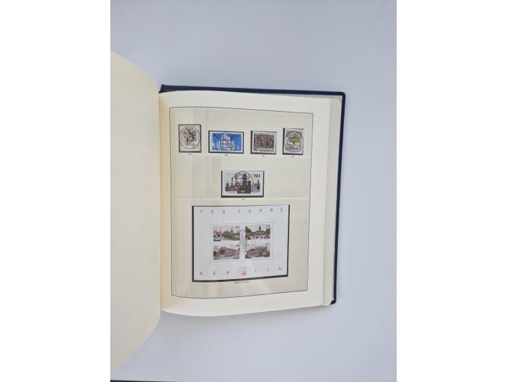 1948/90, in den Hauptnummern augenscheinlich komplette gestempelte Sammlungen Berlin 1948-90 und DDR 1949-90, sowie eine fast