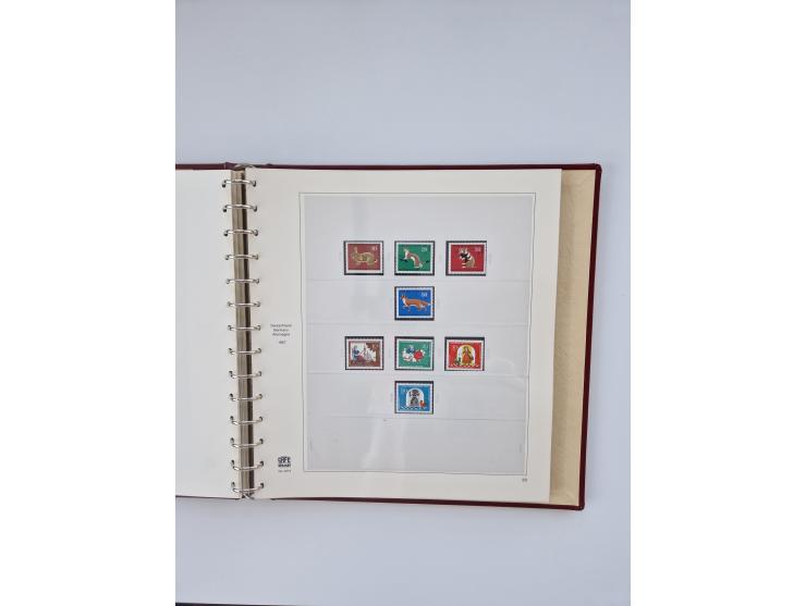 1948/90, in den Hauptnummern augenscheinlich komplette gestempelte Sammlungen Berlin 1948-90 und DDR 1949-90, sowie eine fast