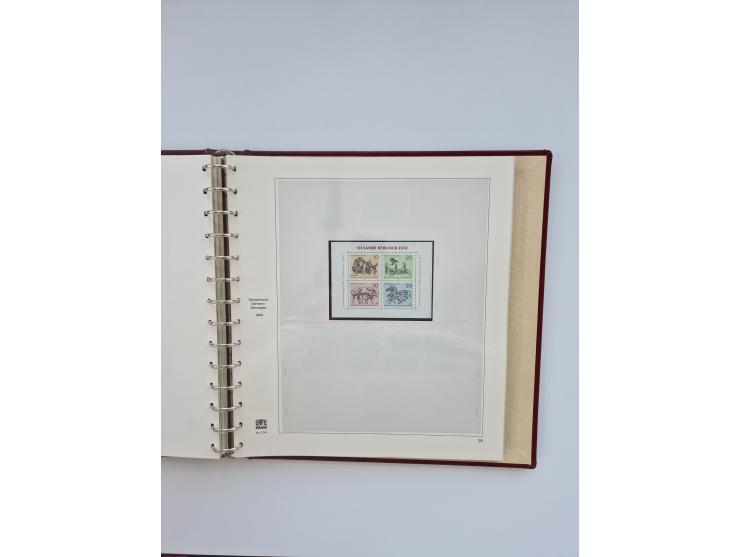 1948/90, in den Hauptnummern augenscheinlich komplette gestempelte Sammlungen Berlin 1948-90 und DDR 1949-90, sowie eine fast