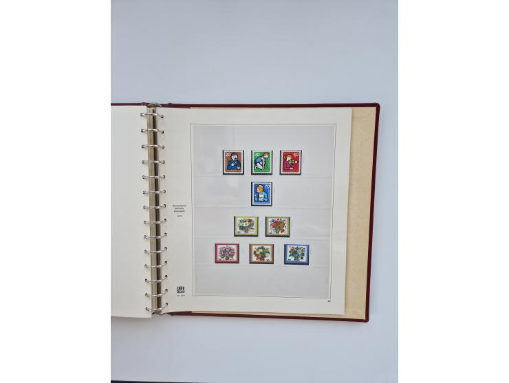 1948/90, in den Hauptnummern augenscheinlich komplette gestempelte Sammlungen Berlin 1948-90 und DDR 1949-90, sowie eine fast