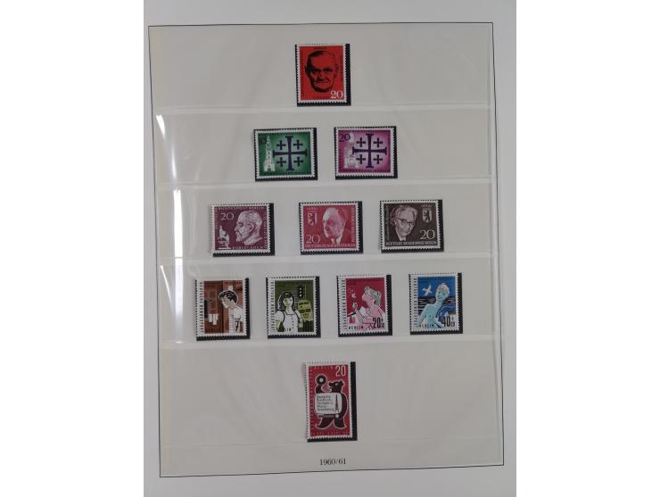 1949/80 (ca.), postfrische (vereinzelt ungebrauchte) und zusätzlich gestempelte Sammlungen Bund, Berlin und DDR in 3 Kartons,