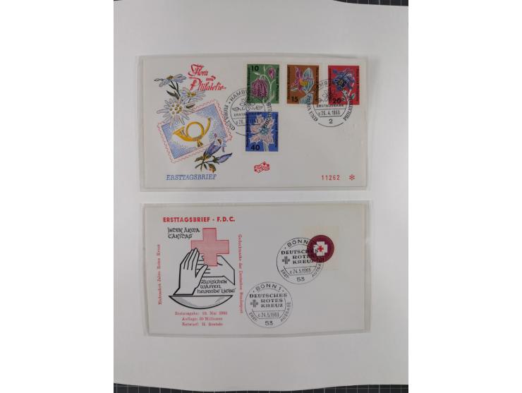 1949/80 (ca.), postfrische (vereinzelt ungebrauchte) und zusätzlich gestempelte Sammlungen Bund, Berlin und DDR in 3 Kartons,