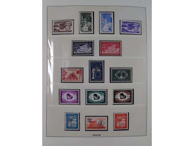 1949/79, postfrische und zusätzlich gestempelte Sammlung, in den Hauptnummern komplett, einschließlich Vor- und Mitläufern, d