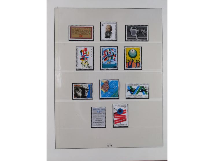 1949/79, postfrische und zusätzlich gestempelte Sammlung, in den Hauptnummern komplett, einschließlich Vor- und Mitläufern, d