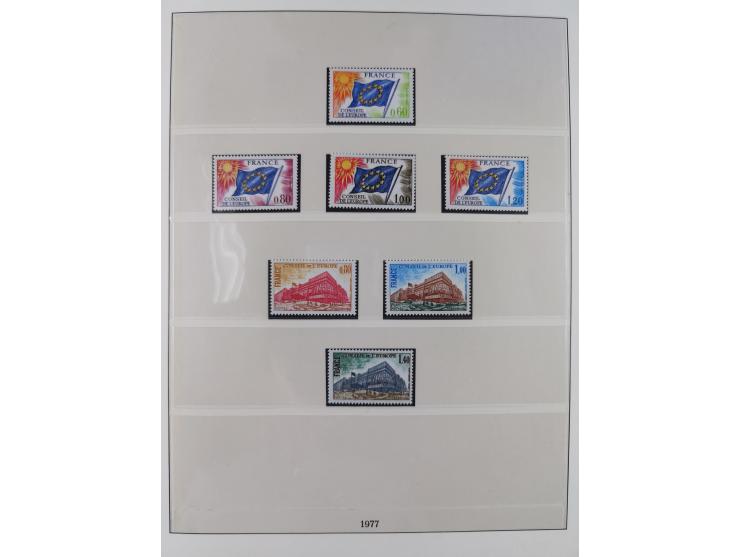 1949/79, postfrische und zusätzlich gestempelte Sammlung, in den Hauptnummern komplett, einschließlich Vor- und Mitläufern, d