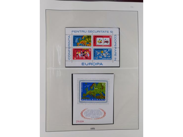 1949/79, postfrische und zusätzlich gestempelte Sammlung, in den Hauptnummern komplett, einschließlich Vor- und Mitläufern, d