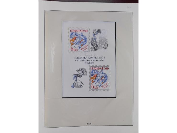 1949/79, postfrische und zusätzlich gestempelte Sammlung, in den Hauptnummern komplett, einschließlich Vor- und Mitläufern, d