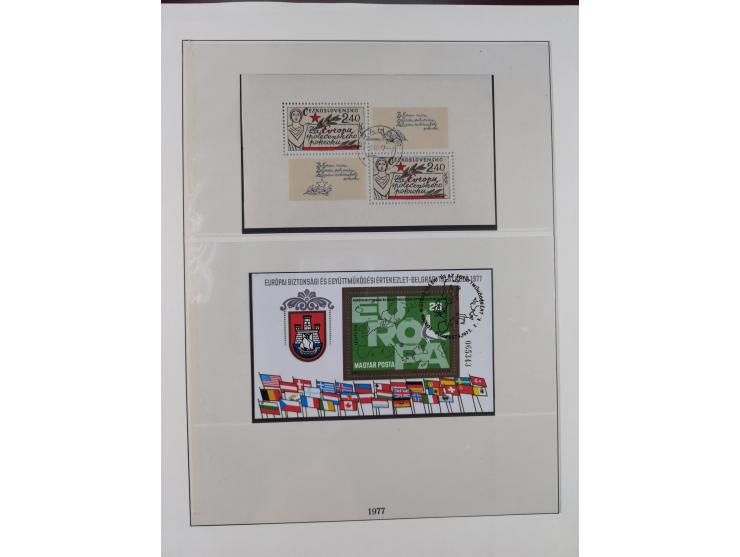 1949/79, postfrische und zusätzlich gestempelte Sammlung, in den Hauptnummern komplett, einschließlich Vor- und Mitläufern, d