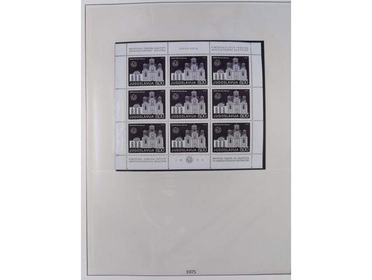 1949/79, postfrische und zusätzlich gestempelte Sammlung, in den Hauptnummern komplett, einschließlich Vor- und Mitläufern, d