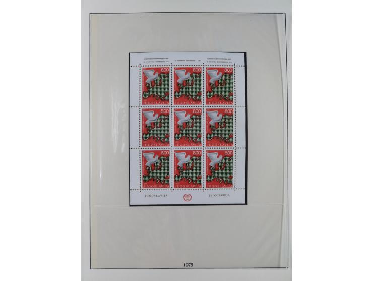 1949/79, postfrische und zusätzlich gestempelte Sammlung, in den Hauptnummern komplett, einschließlich Vor- und Mitläufern, d