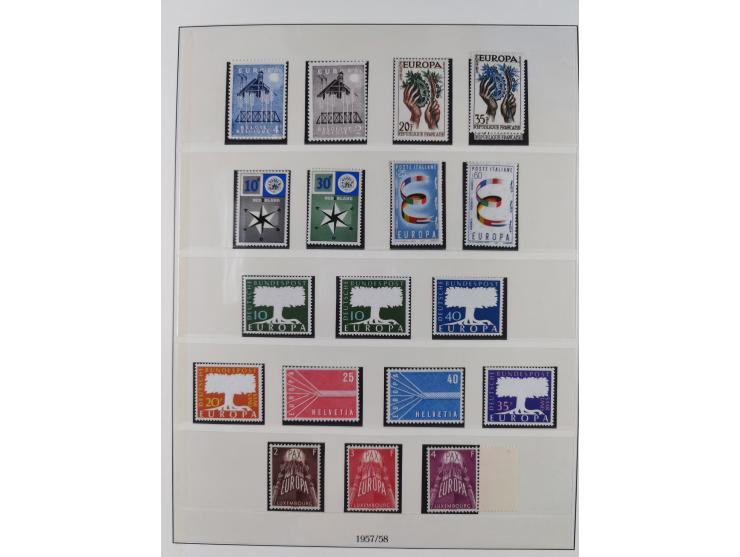 1949/79, postfrische und zusätzlich gestempelte Sammlung, in den Hauptnummern komplett, einschließlich Vor- und Mitläufern, d