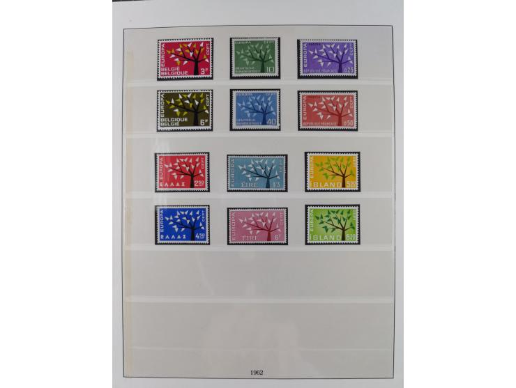 1949/79, postfrische und zusätzlich gestempelte Sammlung, in den Hauptnummern komplett, einschließlich Vor- und Mitläufern, d