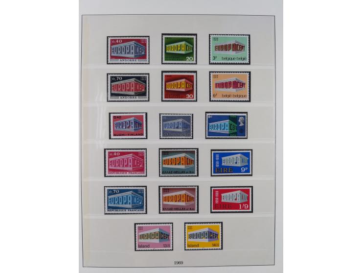 1949/79, postfrische und zusätzlich gestempelte Sammlung, in den Hauptnummern komplett, einschließlich Vor- und Mitläufern, d