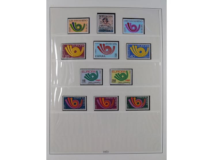 1949/79, postfrische und zusätzlich gestempelte Sammlung, in den Hauptnummern komplett, einschließlich Vor- und Mitläufern, d