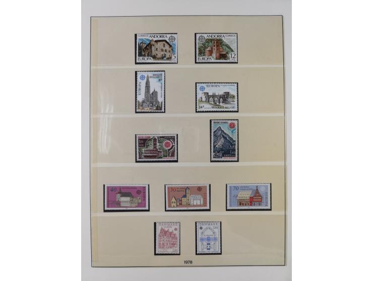 1949/79, postfrische und zusätzlich gestempelte Sammlung, in den Hauptnummern komplett, einschließlich Vor- und Mitläufern, d