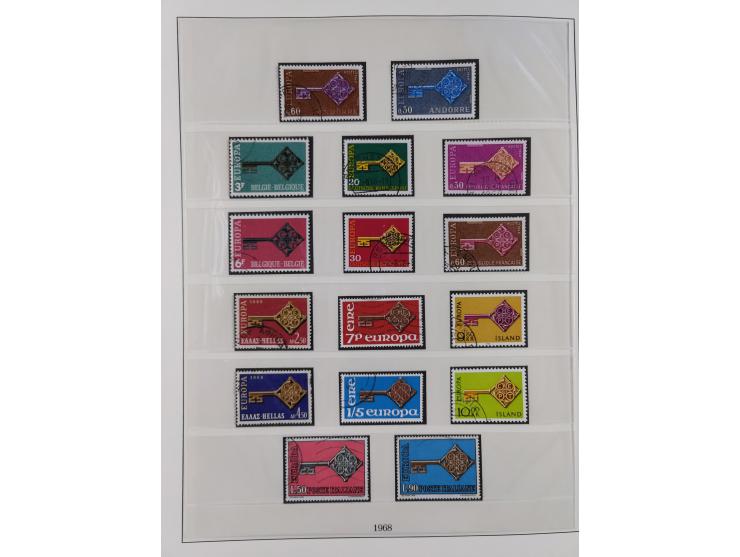 1949/79, postfrische und zusätzlich gestempelte Sammlung, in den Hauptnummern komplett, einschließlich Vor- und Mitläufern, d