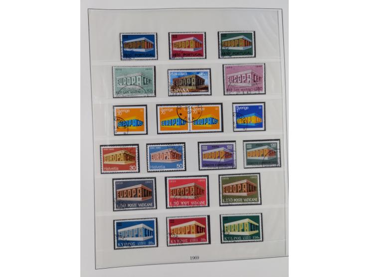 1949/79, postfrische und zusätzlich gestempelte Sammlung, in den Hauptnummern komplett, einschließlich Vor- und Mitläufern, d