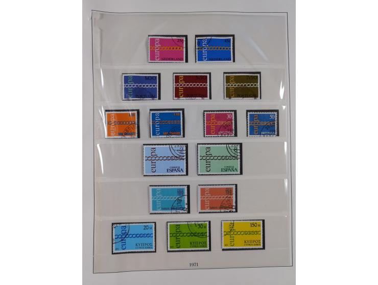 1949/79, postfrische und zusätzlich gestempelte Sammlung, in den Hauptnummern komplett, einschließlich Vor- und Mitläufern, d