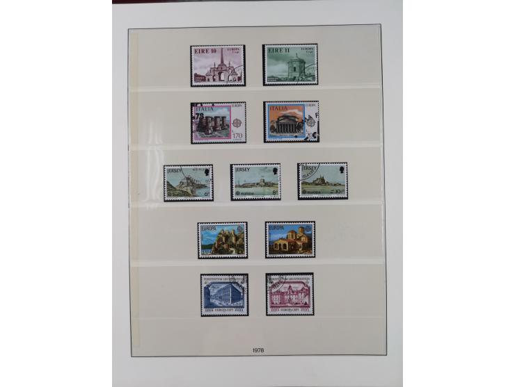 1949/79, postfrische und zusätzlich gestempelte Sammlung, in den Hauptnummern komplett, einschließlich Vor- und Mitläufern, d