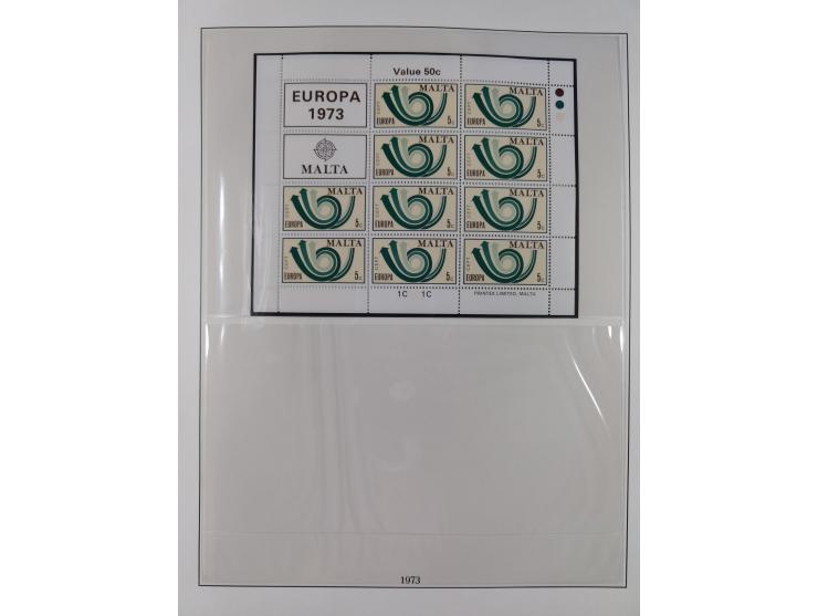 1949/79, postfrische und zusätzlich gestempelte Sammlung, in den Hauptnummern komplett, einschließlich Vor- und Mitläufern, d