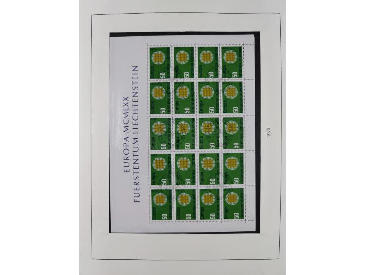 1949/79, postfrische und zusätzlich gestempelte Sammlung, in den Hauptnummern komplett, einschließlich Vor- und Mitläufern, d