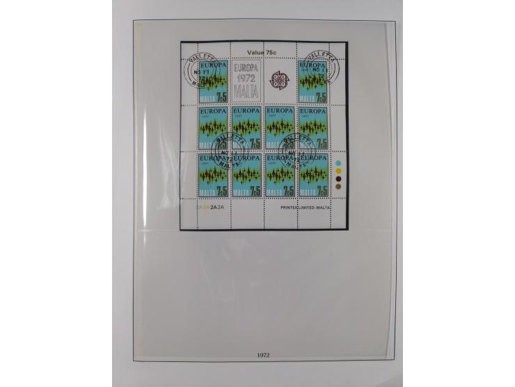 1949/79, postfrische und zusätzlich gestempelte Sammlung, in den Hauptnummern komplett, einschließlich Vor- und Mitläufern, d