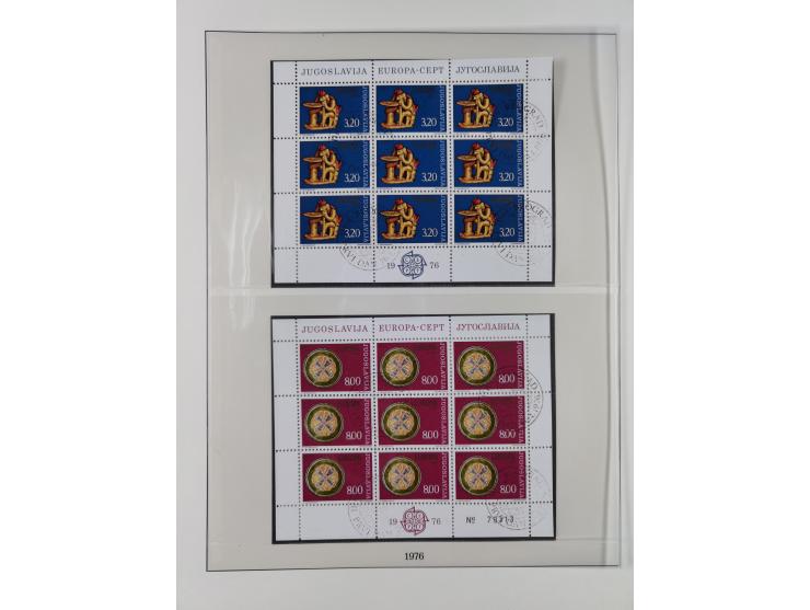 1949/79, postfrische und zusätzlich gestempelte Sammlung, in den Hauptnummern komplett, einschließlich Vor- und Mitläufern, d