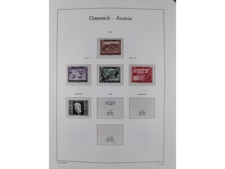 1945/78, postfrische und meist zusätzlich gestempelte Sammlung, in den Hauptnummern komplett, dabei Renner-Kleinbogen und Vög