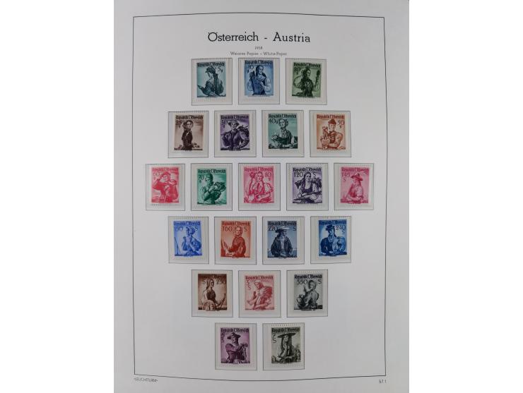 1945/78, postfrische und meist zusätzlich gestempelte Sammlung, in den Hauptnummern komplett, dabei Renner-Kleinbogen und Vög