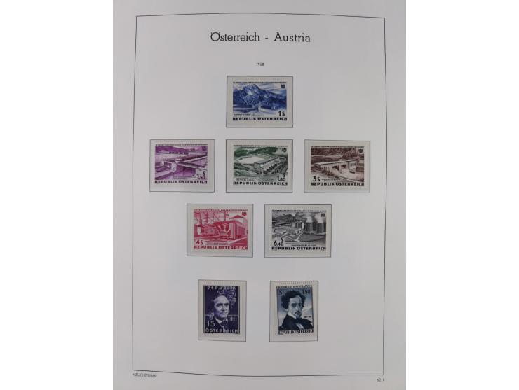 1945/78, postfrische und meist zusätzlich gestempelte Sammlung, in den Hauptnummern komplett, dabei Renner-Kleinbogen und Vög