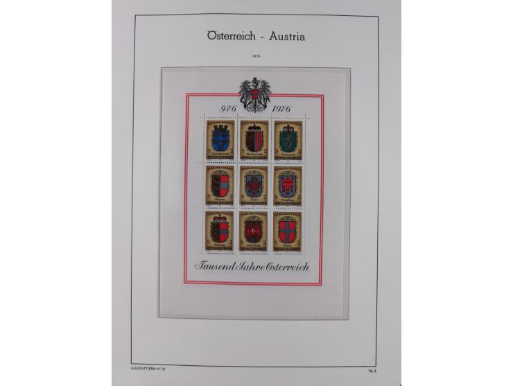 1945/78, postfrische und meist zusätzlich gestempelte Sammlung, in den Hauptnummern komplett, dabei Renner-Kleinbogen und Vög