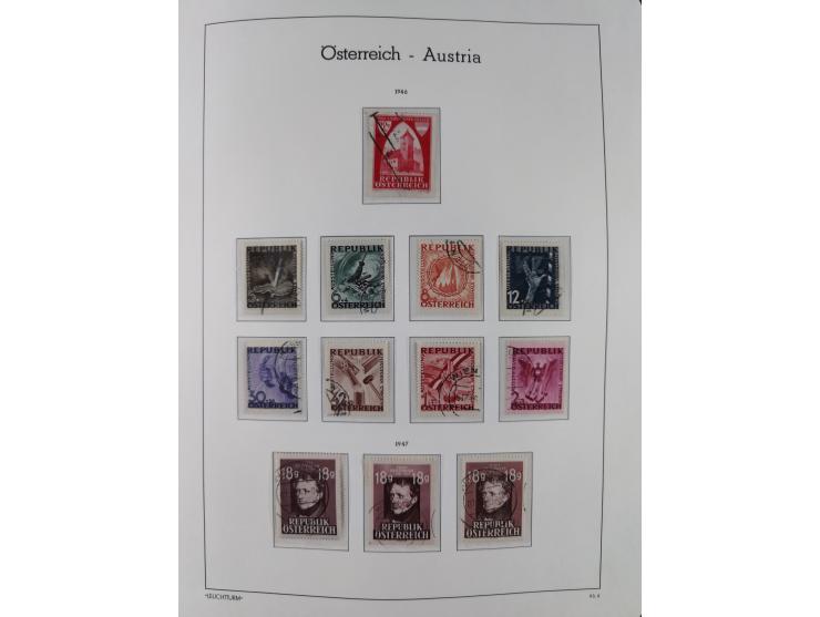 1945/78, postfrische und meist zusätzlich gestempelte Sammlung, in den Hauptnummern komplett, dabei Renner-Kleinbogen und Vög
