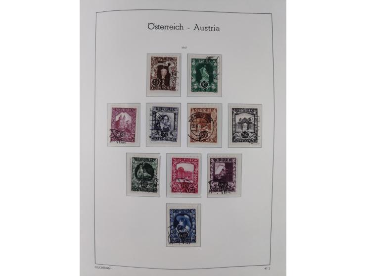 1945/78, postfrische und meist zusätzlich gestempelte Sammlung, in den Hauptnummern komplett, dabei Renner-Kleinbogen und Vög