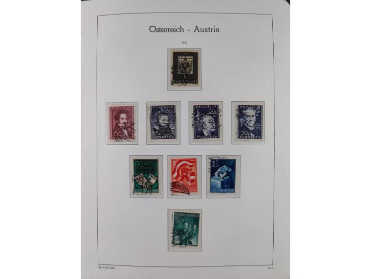 1945/78, postfrische und meist zusätzlich gestempelte Sammlung, in den Hauptnummern komplett, dabei Renner-Kleinbogen und Vög