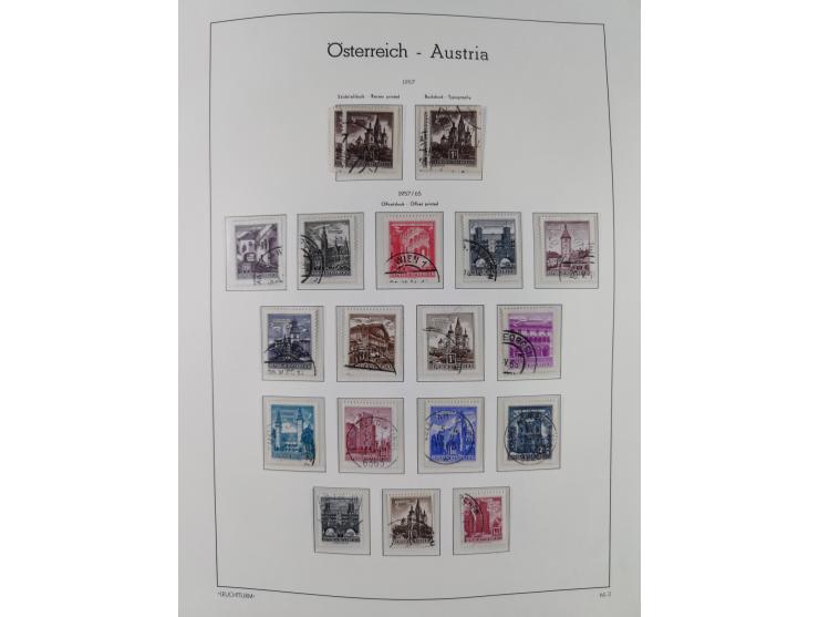 1945/78, postfrische und meist zusätzlich gestempelte Sammlung, in den Hauptnummern komplett, dabei Renner-Kleinbogen und Vög