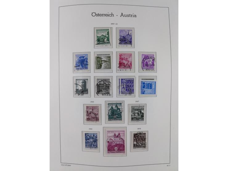 1945/78, postfrische und meist zusätzlich gestempelte Sammlung, in den Hauptnummern komplett, dabei Renner-Kleinbogen und Vög