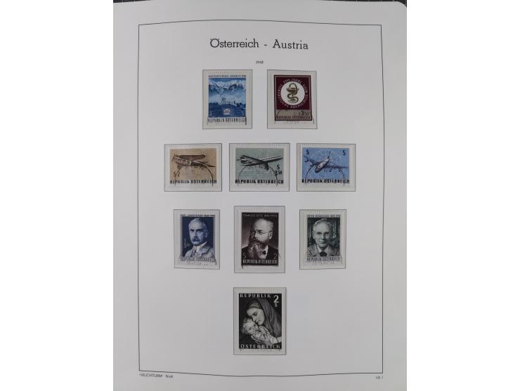 1945/78, postfrische und meist zusätzlich gestempelte Sammlung, in den Hauptnummern komplett, dabei Renner-Kleinbogen und Vög