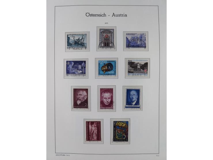 1945/78, postfrische und meist zusätzlich gestempelte Sammlung, in den Hauptnummern komplett, dabei Renner-Kleinbogen und Vög