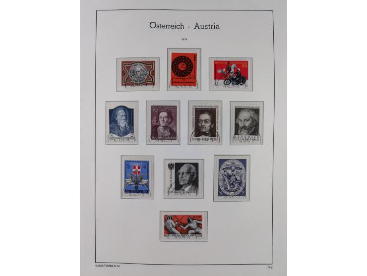 1945/78, postfrische und meist zusätzlich gestempelte Sammlung, in den Hauptnummern komplett, dabei Renner-Kleinbogen und Vög