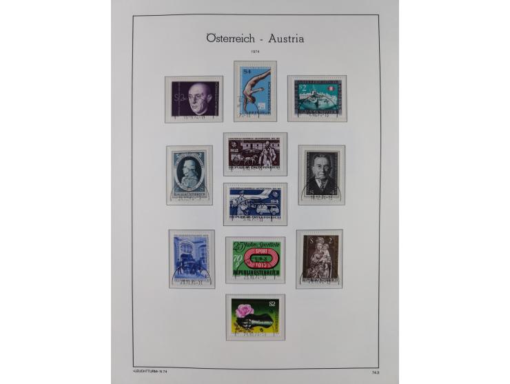 1945/78, postfrische und meist zusätzlich gestempelte Sammlung, in den Hauptnummern komplett, dabei Renner-Kleinbogen und Vög