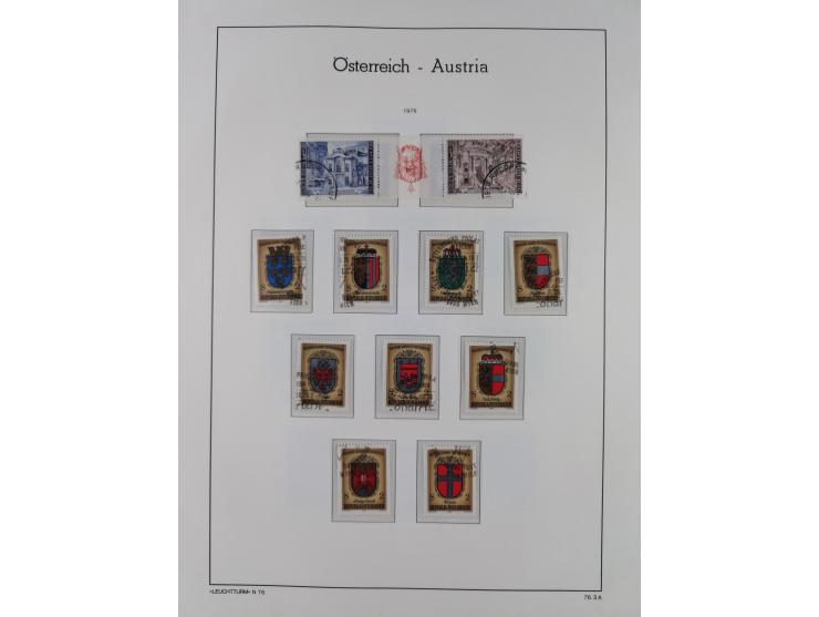 1945/78, postfrische und meist zusätzlich gestempelte Sammlung, in den Hauptnummern komplett, dabei Renner-Kleinbogen und Vög