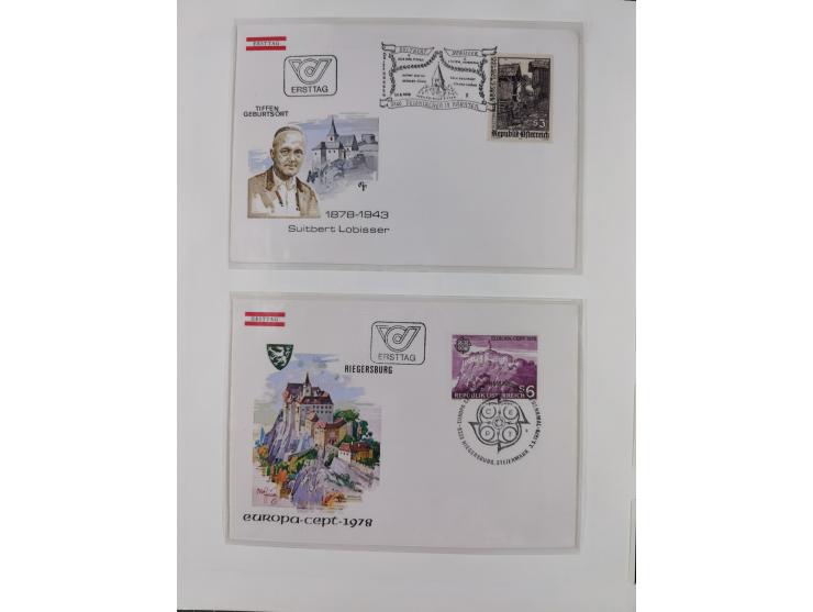 1945/78, postfrische und meist zusätzlich gestempelte Sammlung, in den Hauptnummern komplett, dabei Renner-Kleinbogen und Vög