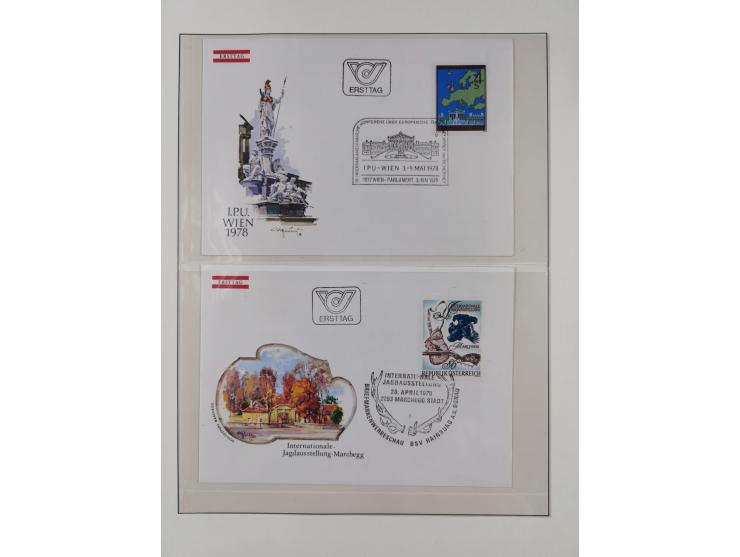 1945/78, postfrische und meist zusätzlich gestempelte Sammlung, in den Hauptnummern komplett, dabei Renner-Kleinbogen und Vög