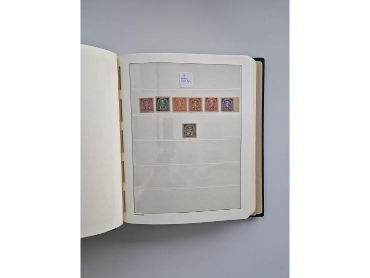 1899/2023, überkomplette postfrische und zusätzlich etwas gestempelte Sammlung in 12 Vordruckalben und losen Blättern, ab 194