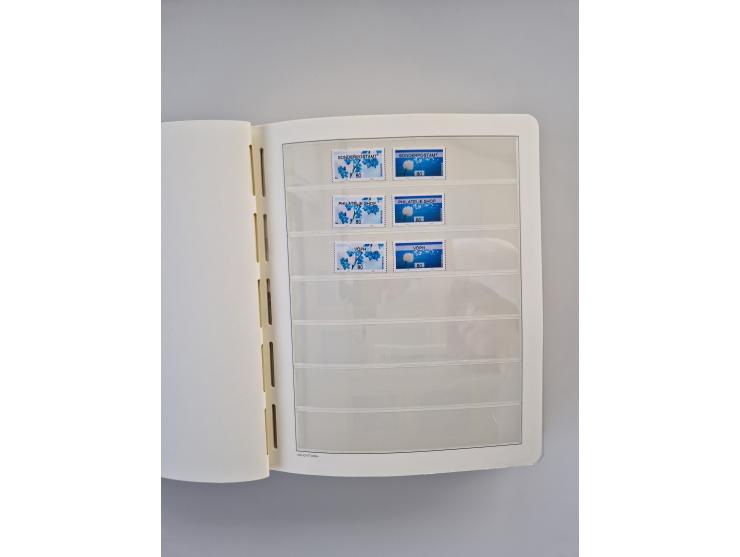 1899/2023, überkomplette postfrische und zusätzlich etwas gestempelte Sammlung in 12 Vordruckalben und losen Blättern, ab 194