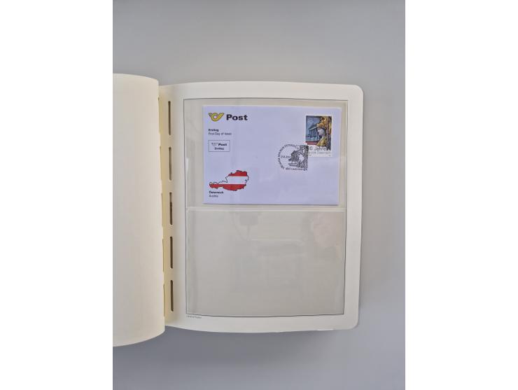 1899/2023, überkomplette postfrische und zusätzlich etwas gestempelte Sammlung in 12 Vordruckalben und losen Blättern, ab 194