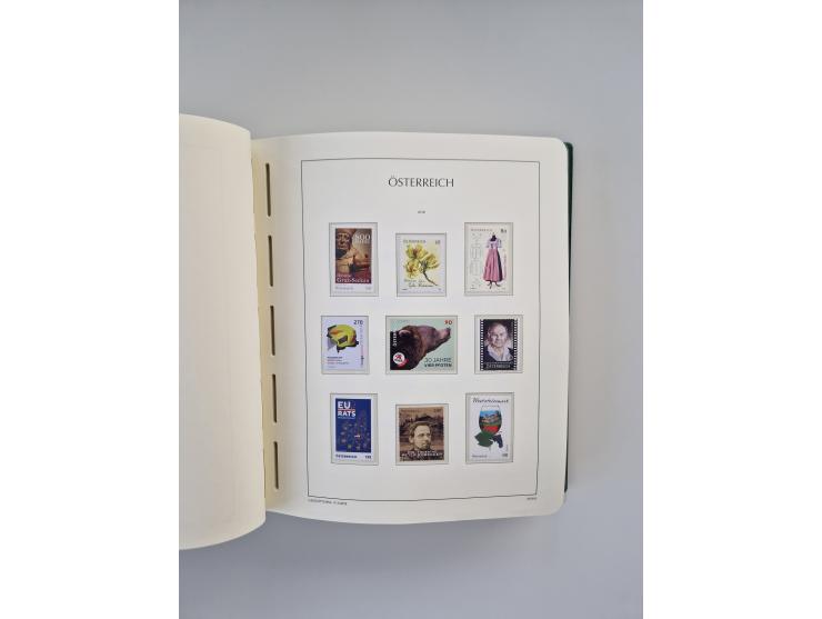 1899/2023, überkomplette postfrische und zusätzlich etwas gestempelte Sammlung in 12 Vordruckalben und losen Blättern, ab 194