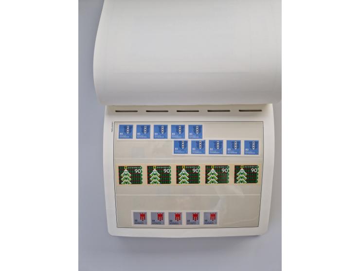 1899/2023, überkomplette postfrische und zusätzlich etwas gestempelte Sammlung in 12 Vordruckalben und losen Blättern, ab 194