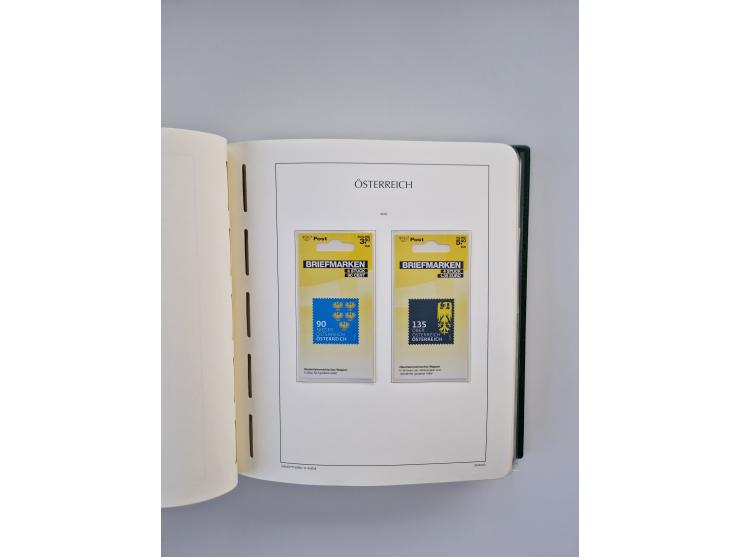 1899/2023, überkomplette postfrische und zusätzlich etwas gestempelte Sammlung in 12 Vordruckalben und losen Blättern, ab 194